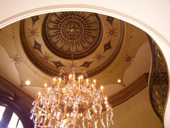 Beautiful Composition Ornament Ceiling
